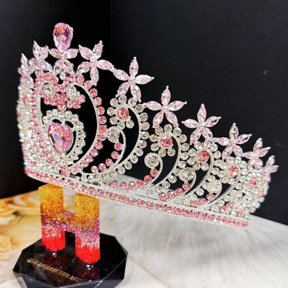 Crystal heart tiara, silver crystal tiara, pink stone tiara, Bridal headpiece main image 9